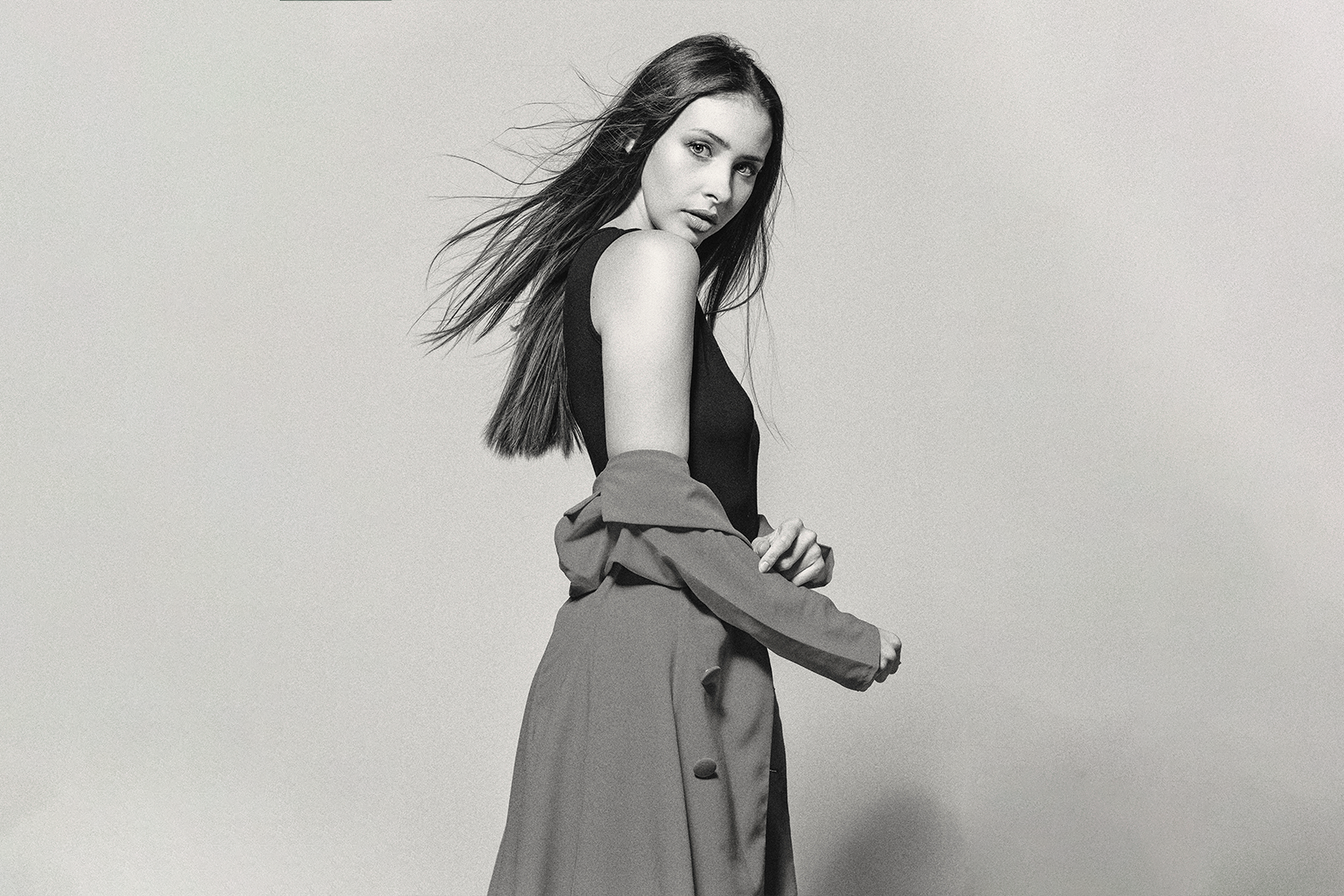 Fashion Makeover Portrait Experience For One Gift Voucher - Image 2